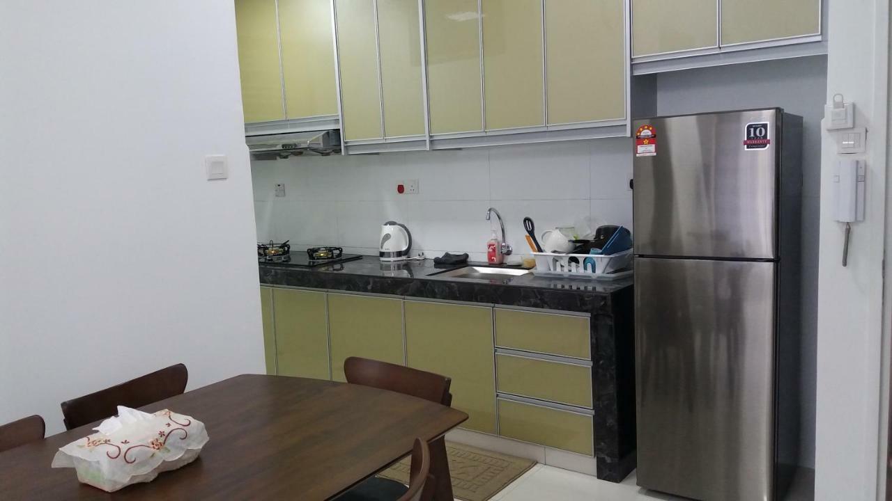 Adna Homestay Wangsa Maju Kuala Lumpur Bagian luar foto